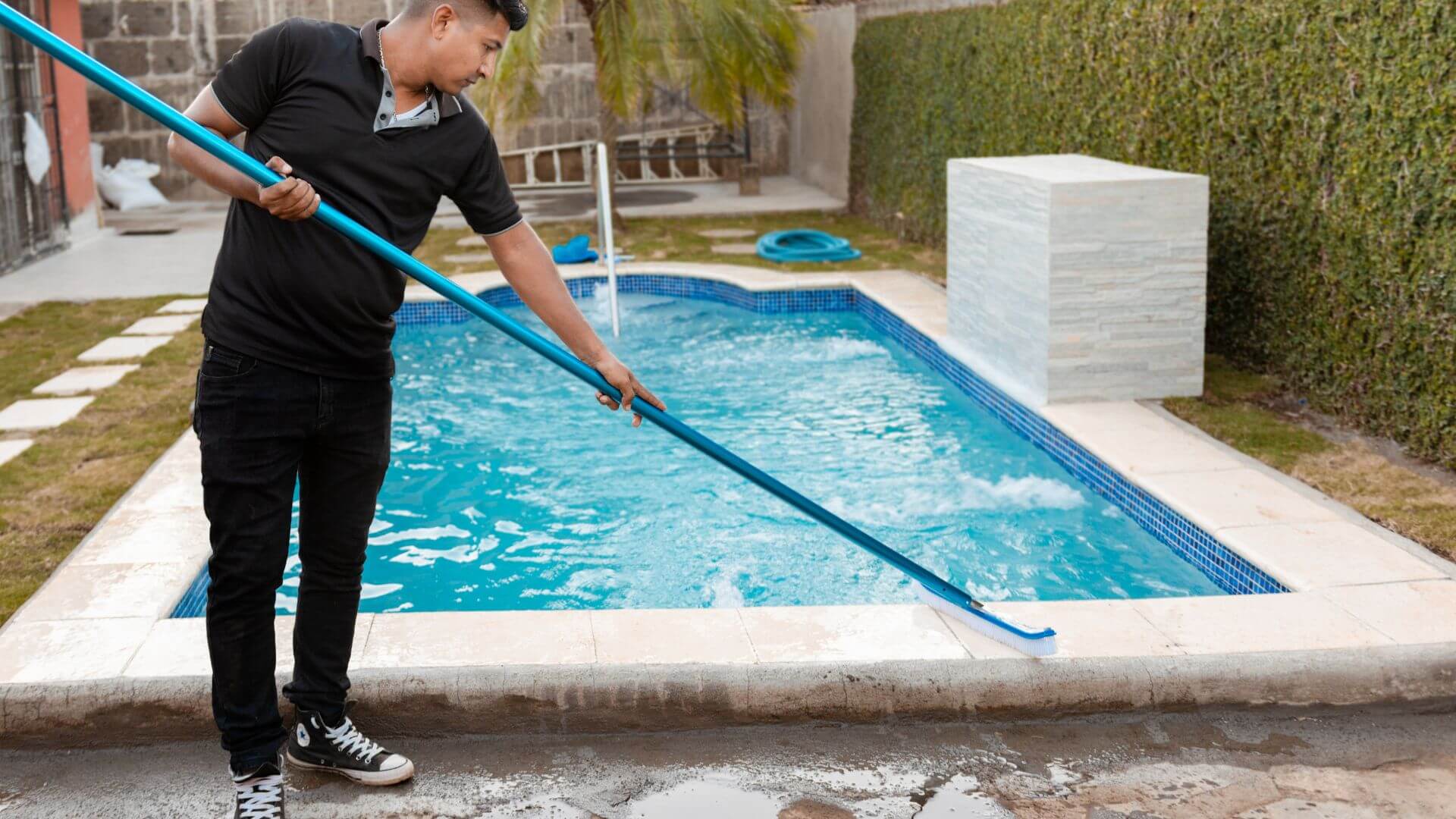 Residential Pool Cleaning Montgomery Tx